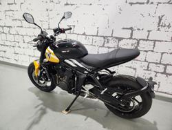 2025 Triumph Trident 660 Trident Black