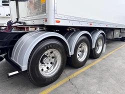 2015 Gray Star
St3 32 Pallet -28 Freezer B Double Double Stacker Rear Evap