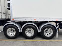 2015 Gray Star
St3 32 Pallet -28 Freezer B Double Double Stacker Rear Evap