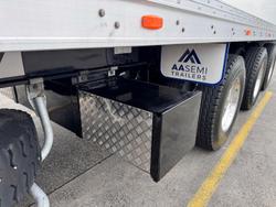 2015 Gray Star
St3 32 Pallet -28 Freezer B Double Double Stacker Rear Evap