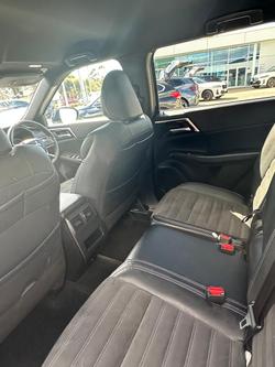 2023 Mitsubishi Outlander LS Black Edition