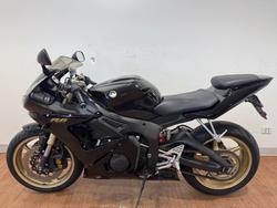 2005 Yamaha YZF-R6 RED