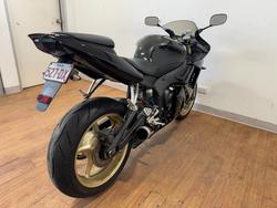 2005 Yamaha YZF-R6 RED