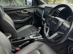 2021 Isuzu D-MAX X-TERRAIN MY21 4X4 Dual Range Basalt Black