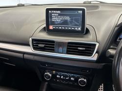 2014 Mazda
                3 SP25 GT