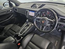 2017 Porsche Macan GTS 95B MY17 AWD Black