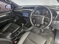 2023 Toyota Hilux Rogue GUN126R 4X4 Dual Range Eclipse Black