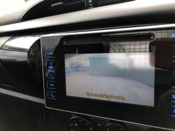 2015 Toyota Hilux Workmate TGN121R 4x2 Glacier White