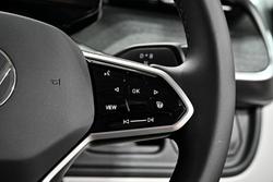 2025 Volkswagen ID. Buzz Pro BEV560