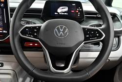 2025 Volkswagen ID. Buzz Pro BEV560