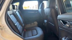 2025 Mazda CX-5 G35 Akera