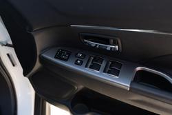 2024 Mitsubishi ASX Exceed XD MY24 White Diamond