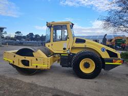 Bomag BW216D-4 Smooth Drum Roller