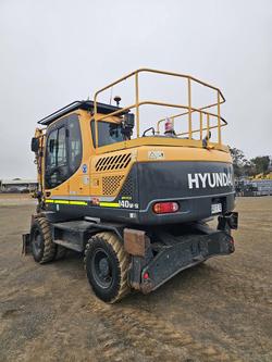 2018 Hyundai R140w-9