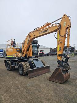 2018 Hyundai R140w-9