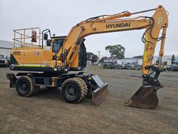 2018 Hyundai R140w-9