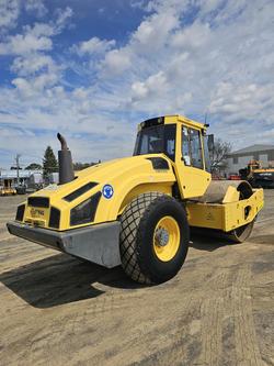 2014 BOMAG Bw219d-4 Smooth Drum Roller Yellow