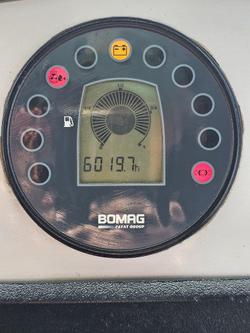 2014 BOMAG Bw219d-4 Smooth Drum Roller Yellow