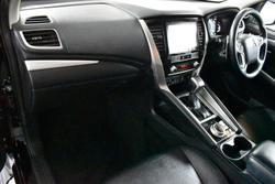 2020 Mitsubishi
                Pajero Sport Exceed