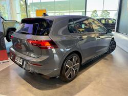 2025 Volkswagen Golf 110TSI R-Line