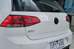 2015 Volkswagen
                Golf GTI