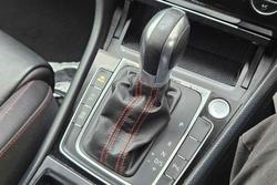 2015 Volkswagen
                Golf GTI