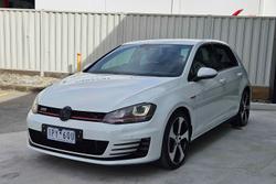2015 Volkswagen
                Golf GTI