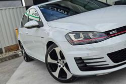 2015 Volkswagen
                Golf GTI