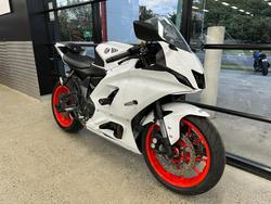2023 Yamaha YZF-R7LA WHITE
