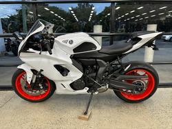2023 Yamaha YZF-R7LA WHITE