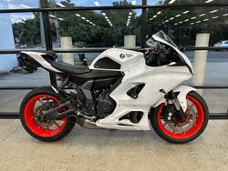 Yamaha YZF-R7LA
