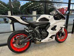2023 Yamaha YZF-R7LA WHITE