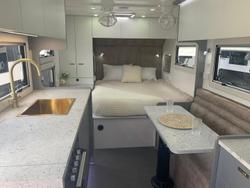 2025 Urban Caravans Skt Signature Series