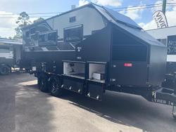 2025 Urban Caravans Skt Signature Series