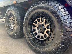 2025 Urban Caravans Skt Signature Series