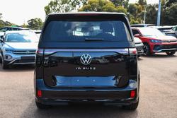 2025 Volkswagen ID. Buzz Pro BEV560