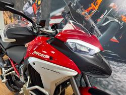2022 DUCATI MULTISTRADA V4 S RED