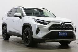 2025 Toyota
RAV4 Cruiser