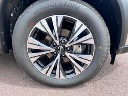 2025 Nissan X-TRAIL ST-L