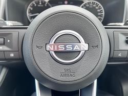 2025 Nissan
X-TRAIL ST-L