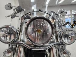 2015 Triumph THUNDERBIRD LT White