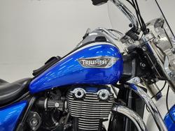 2015 Triumph THUNDERBIRD LT White