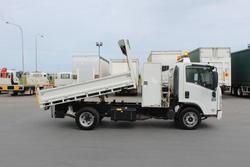 2013 Isuzu
Npr300