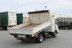 2013 Isuzu
Npr300