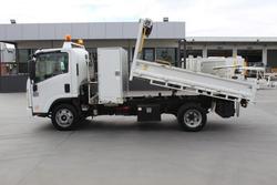 2013 Isuzu
Npr300