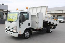 2013 Isuzu
Npr300