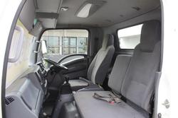 2013 Isuzu
Npr300