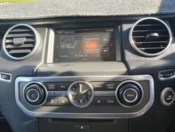 2015 Land Rover Discovery SDV6 SE Series 4 MY15 4X4 Dual Range White