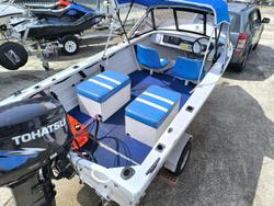 2000 QUINTREX 410 RUNABOUT