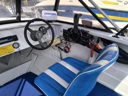 2000 QUINTREX 410 RUNABOUT